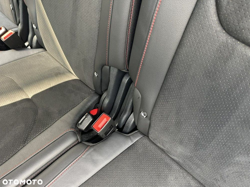Ford S-Max - 24