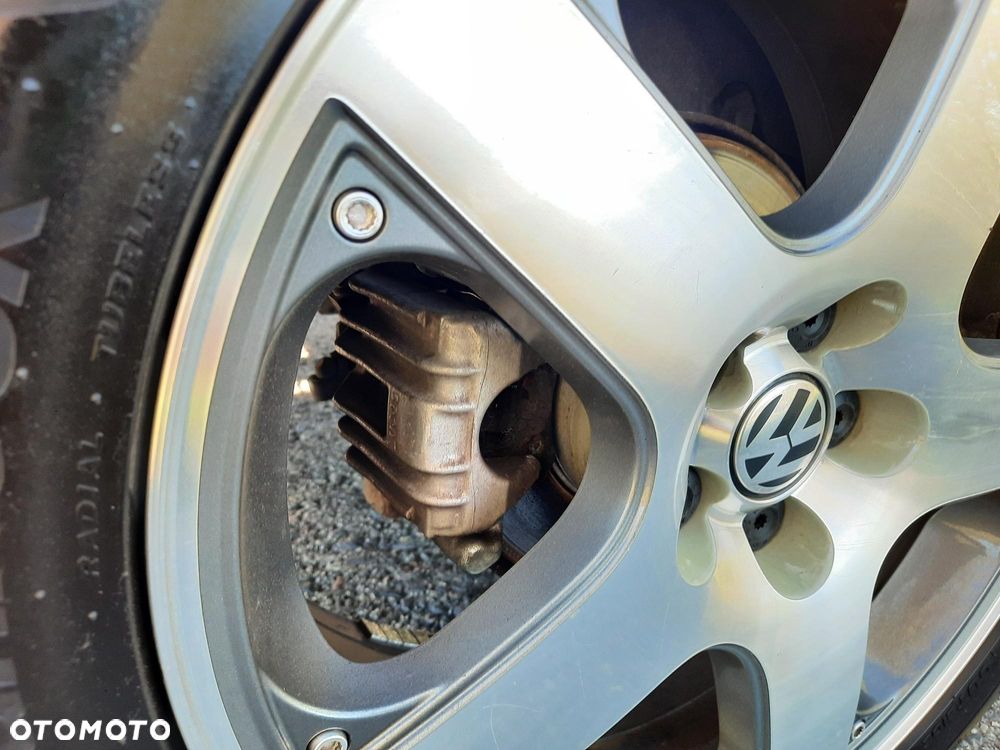 Volkswagen Golf 1.9 TDI Highline - 11