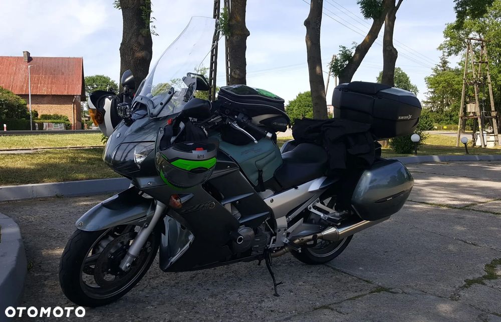 Yamaha FJR - 1