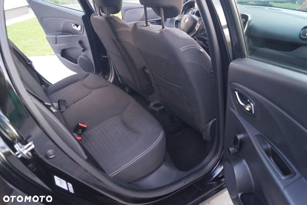 Renault Clio - 8