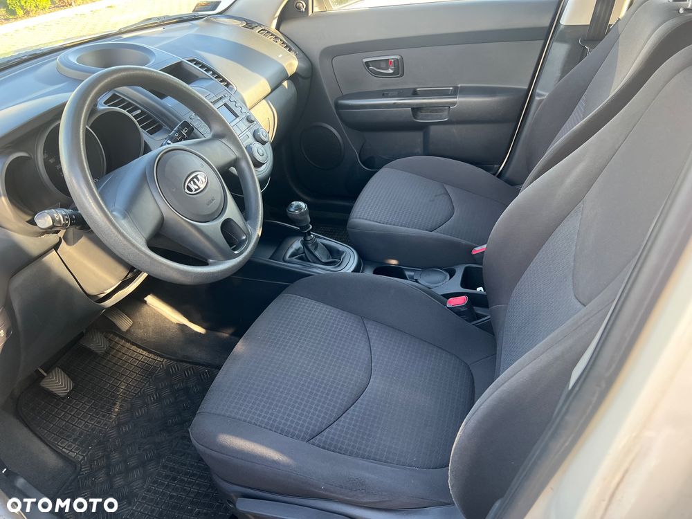 Kia Soul 1.6 M EU5 - 6