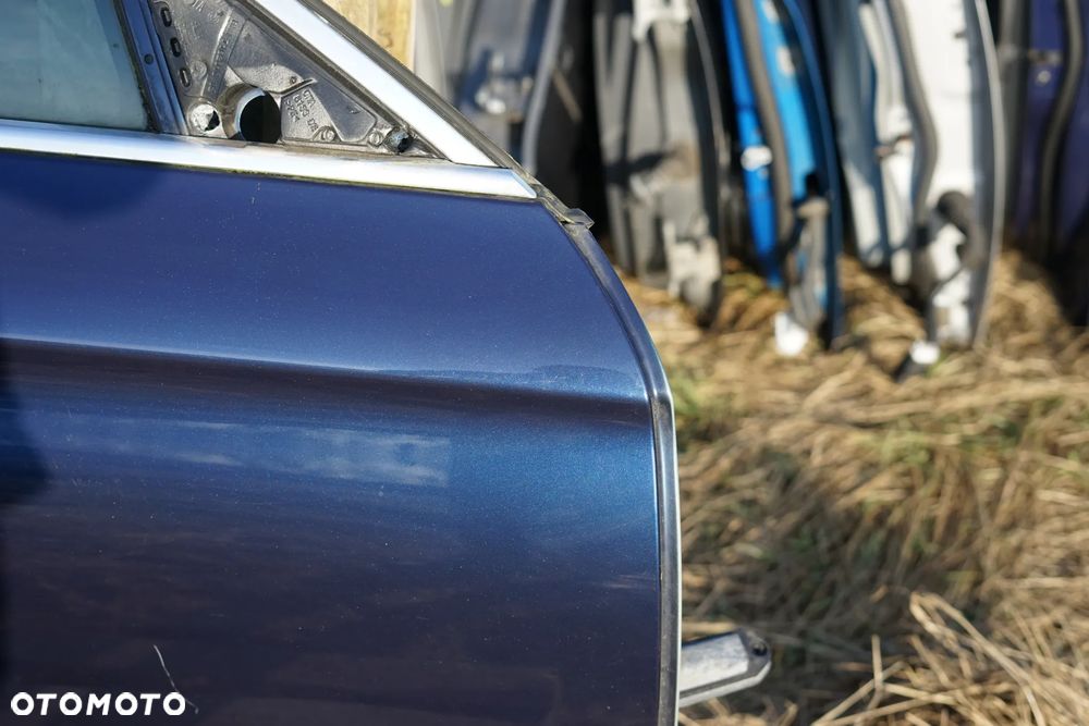 Drzwi przód przednie prawe BMW seria 5 F10/F11 Tiefseblau A76 - 7