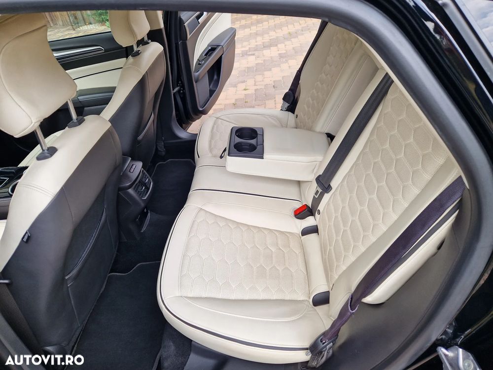 Ford Mondeo 2.0 TDCi Aut. Vignale - 1