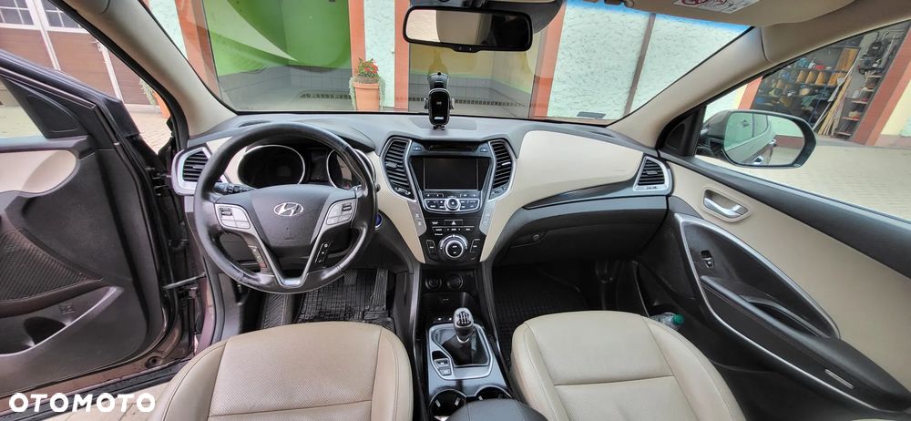 Hyundai Santa Fe - 20