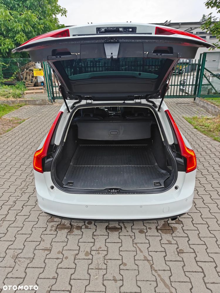 Volvo V90 D3 Momentum - 20