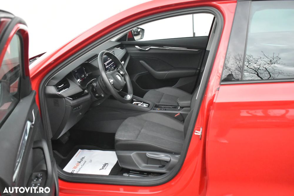 Skoda Octavia 2.0 TDI DSG 4X4 Style - 10