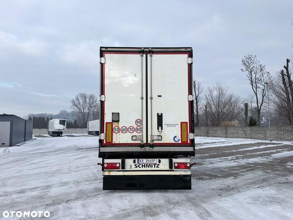 Schmitz Cargobull SLX 300 - 4