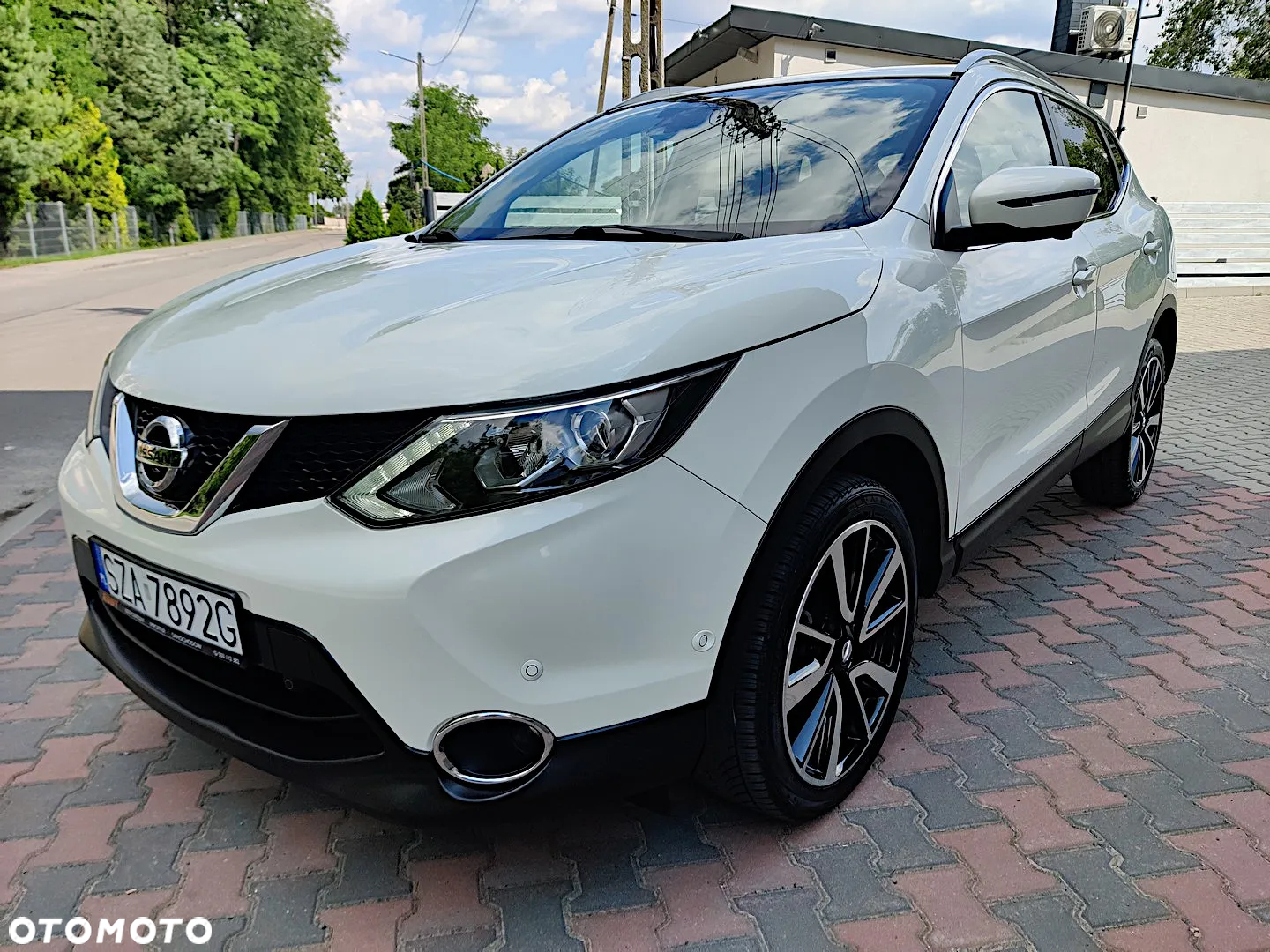 Nissan Qashqai 1.6 DIG-T Tekna+ - 5