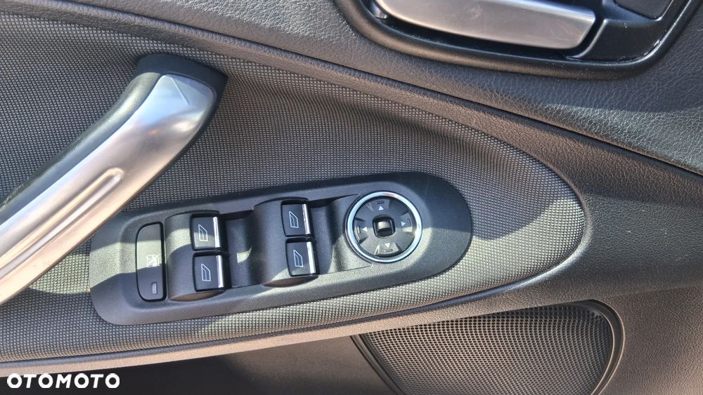 Ford S-Max 2.0 Viva Titanium - 16