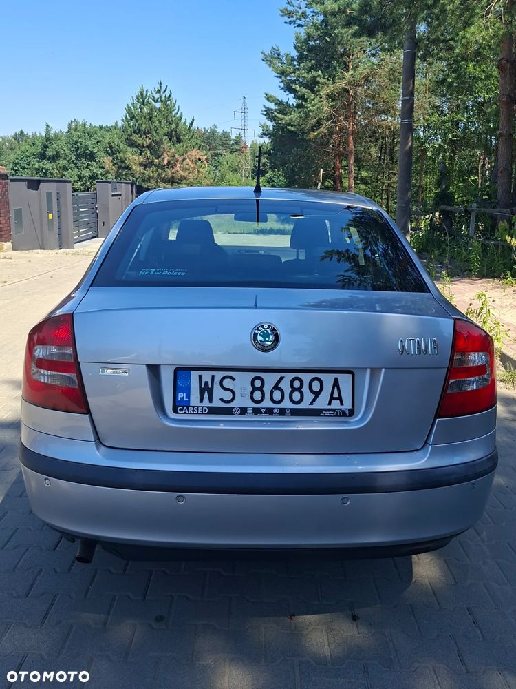 Skoda Octavia 1.6 Ambition - 3