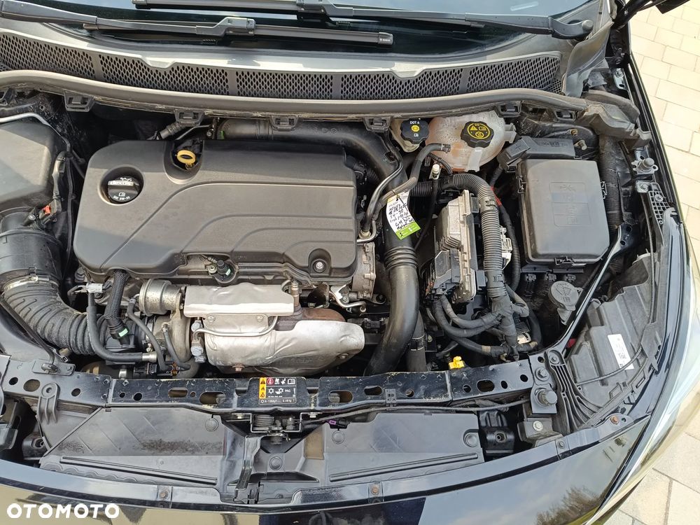 Opel Astra 1.4 Turbo Start/Stop Automatik Innovation - 23