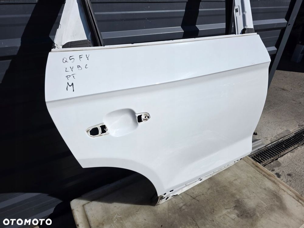DRZWI PRAWY TYŁ AUDI Q5 FY 80A LY9C - 5