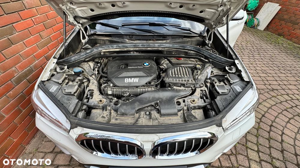 BMW X1 xDrive20i xLine - 20