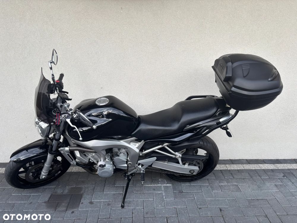 Yamaha FZ6 - 5