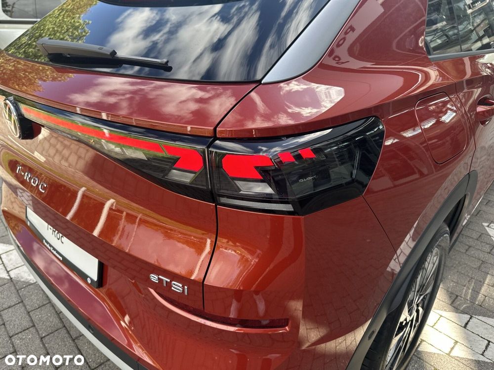 Volkswagen T-Roc - 33
