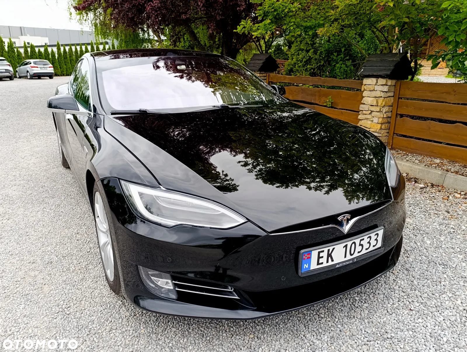 Tesla Model S Long Range Plus - 12