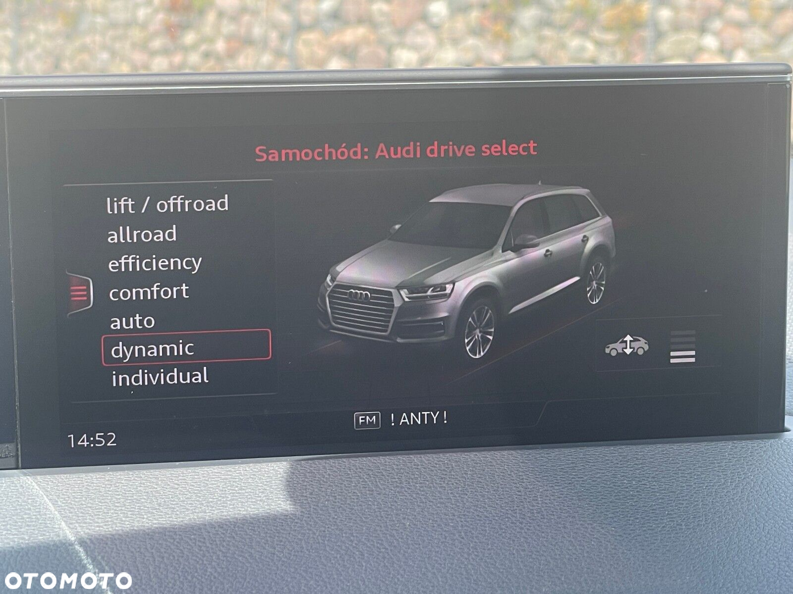 Audi Q7 - 36