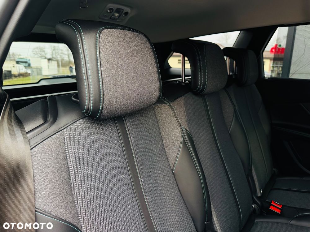 Peugeot 5008 2.0 BlueHDI GT S&S EAT8 - 34