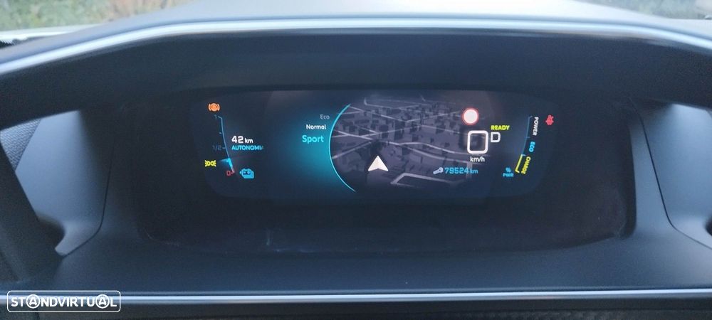 Peugeot e-2008 50 kWh GT - 22