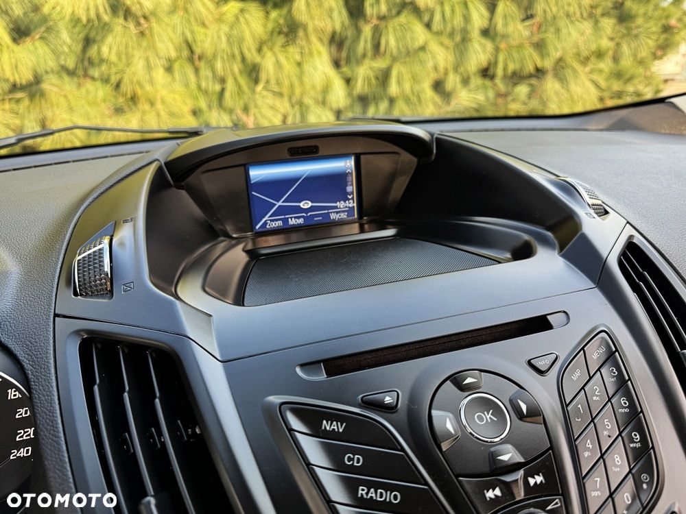 Ford Kuga 2.0 TDCi 2x4 Titanium - 29