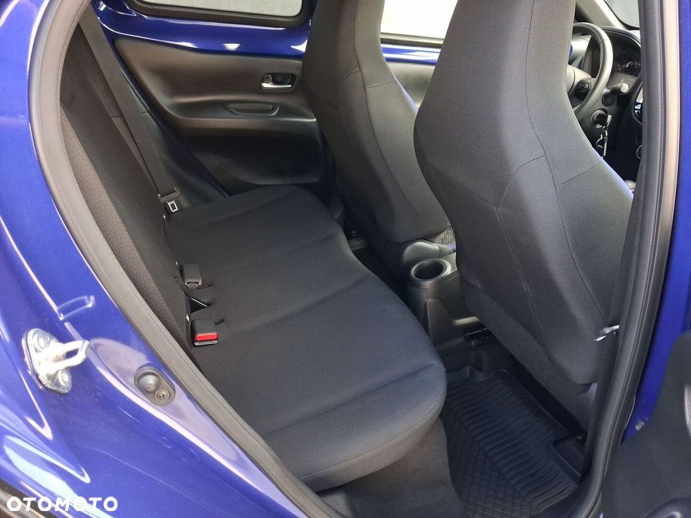 Toyota Aygo X 1.0 VVT-i Style CVT - 13