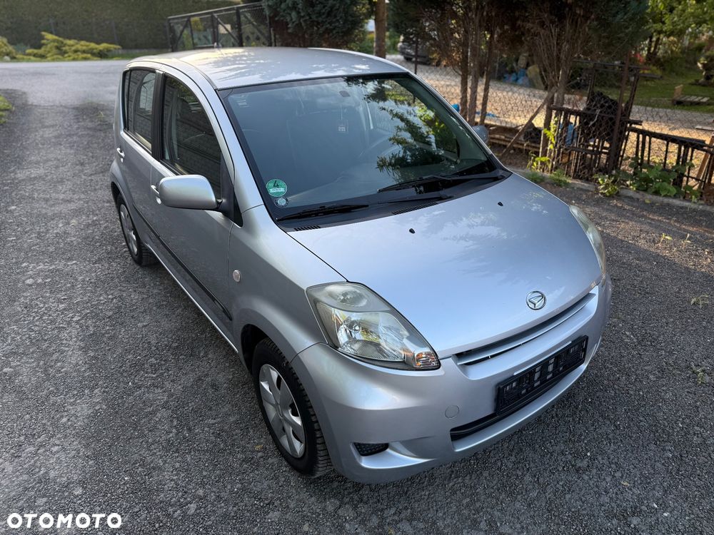 Daihatsu Sirion 1.0 CooLine - 8