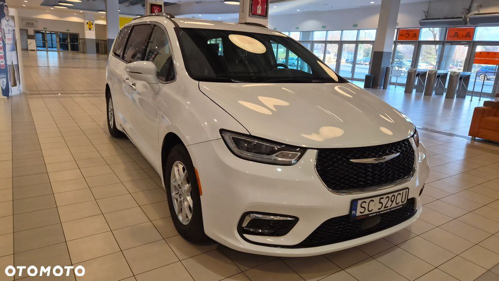 Chrysler Pacifica - 6