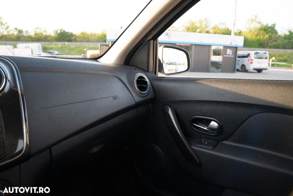 Dacia Logan - 16