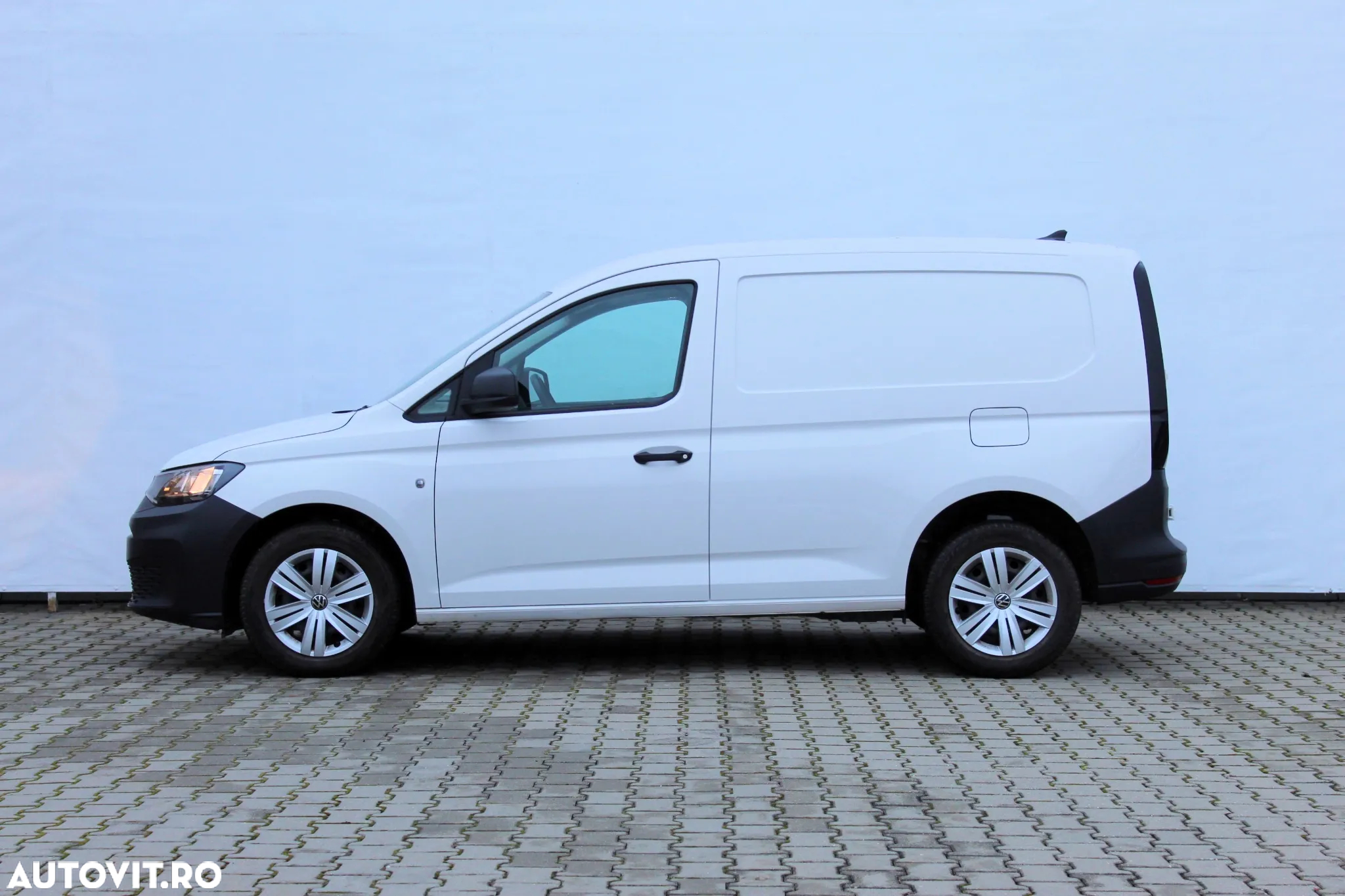 Volkswagen Caddy Cargo 2.0 TDI 75 kW - 2