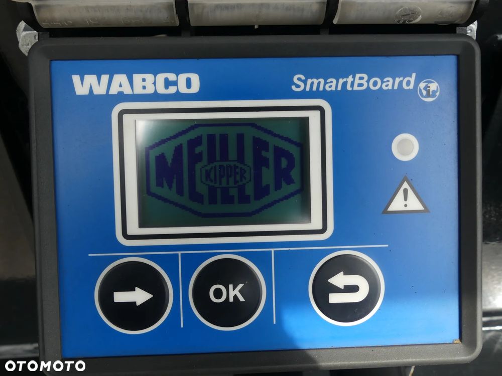 Meiller WYWROTKA STALOWA 26m3/ RYNNA / PRZEBIEG 130 TYS KM / - 30