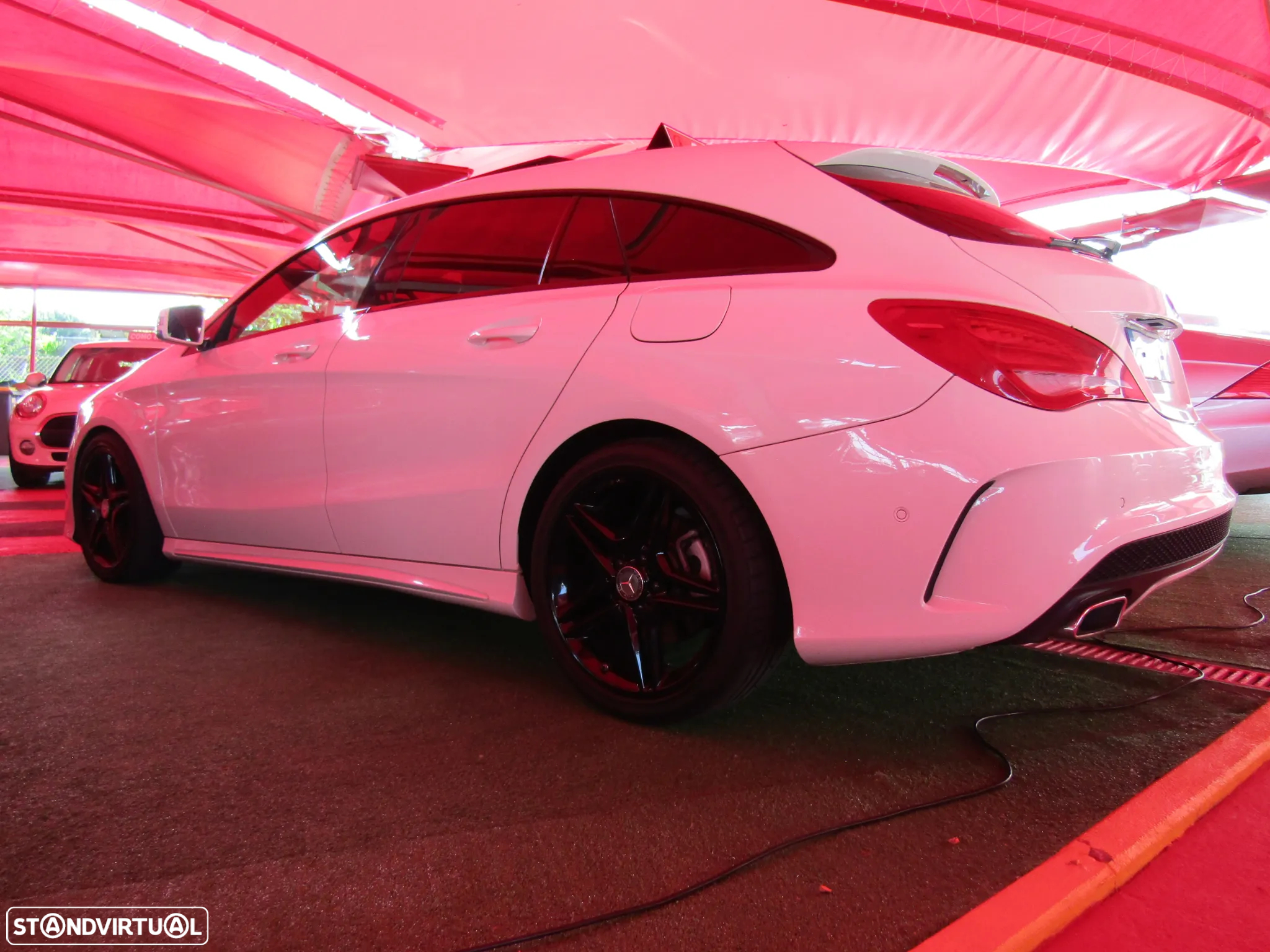 Mercedes-Benz CLA 200 Shooting Brake d AMG Line - 5