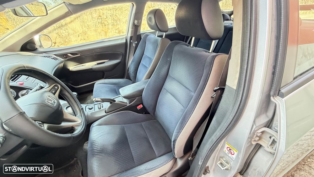 Honda Civic 1.4 Comfort - 6