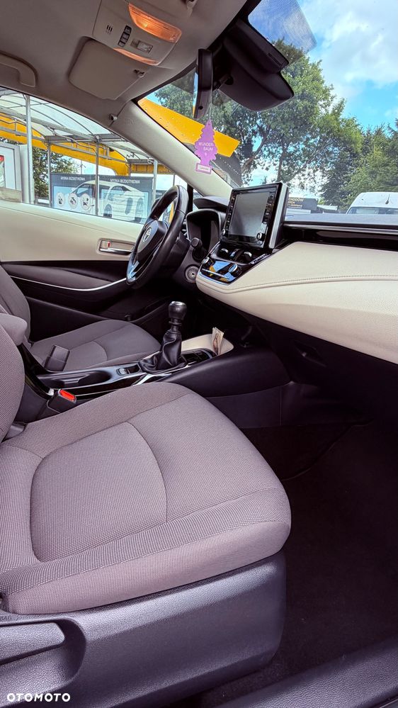 Toyota Corolla 1.6 Comfort - 6