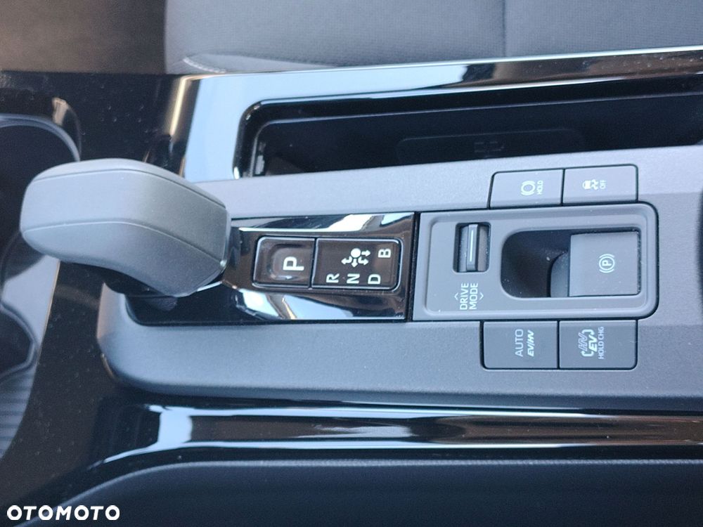 Toyota Prius - 16