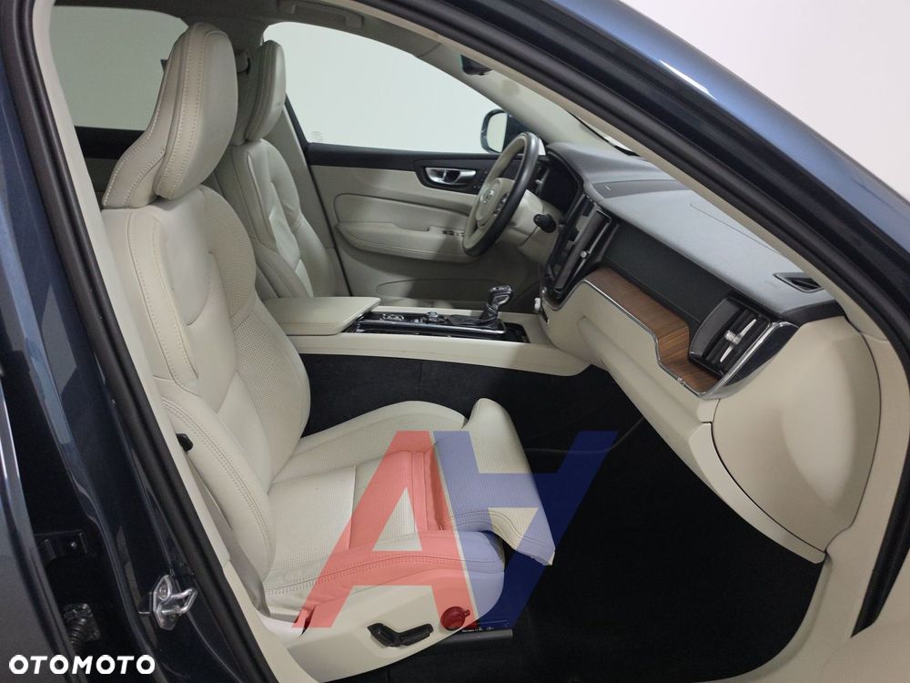 Volvo XC 60 T6 AWD Inscription - 11