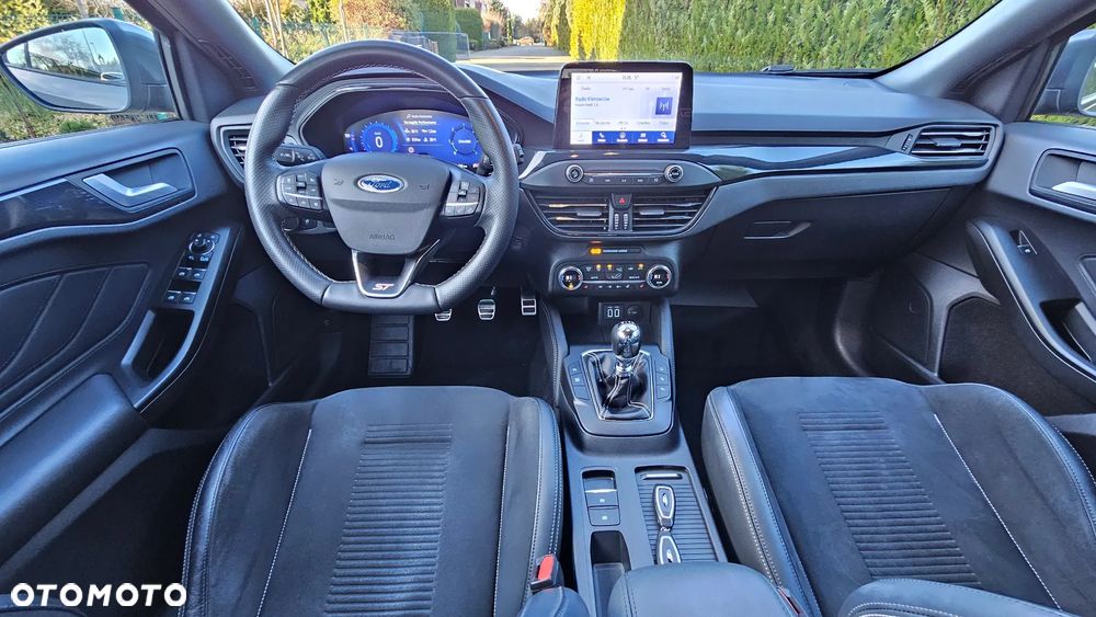 Ford Focus 2.0 EcoBlue ST - 20