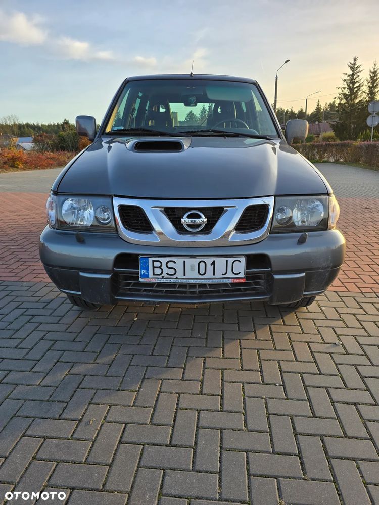 Nissan Terrano II 3.0 Di Luxury - 1