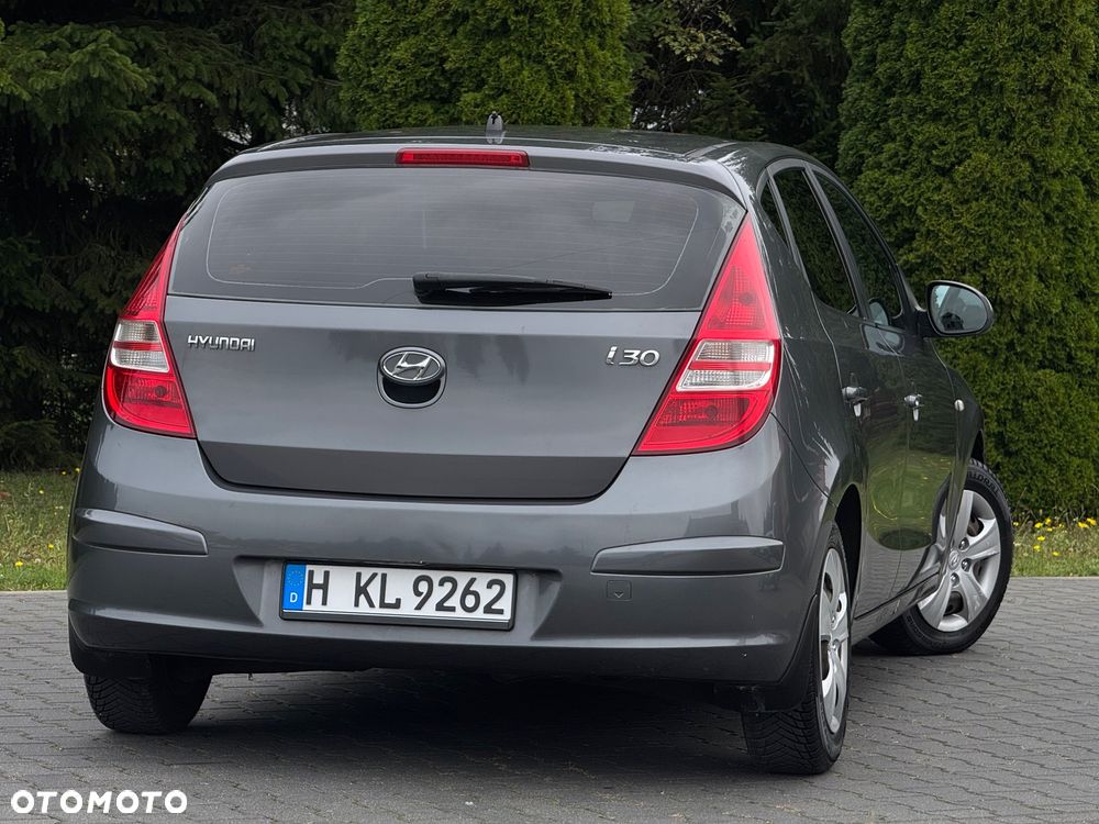 Hyundai i30 - 23