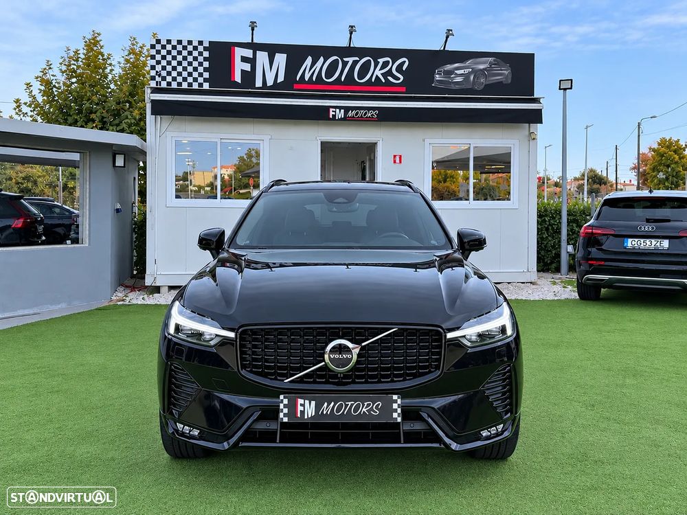 Volvo XC 60 2.0 B5 R-Design AWD - 5