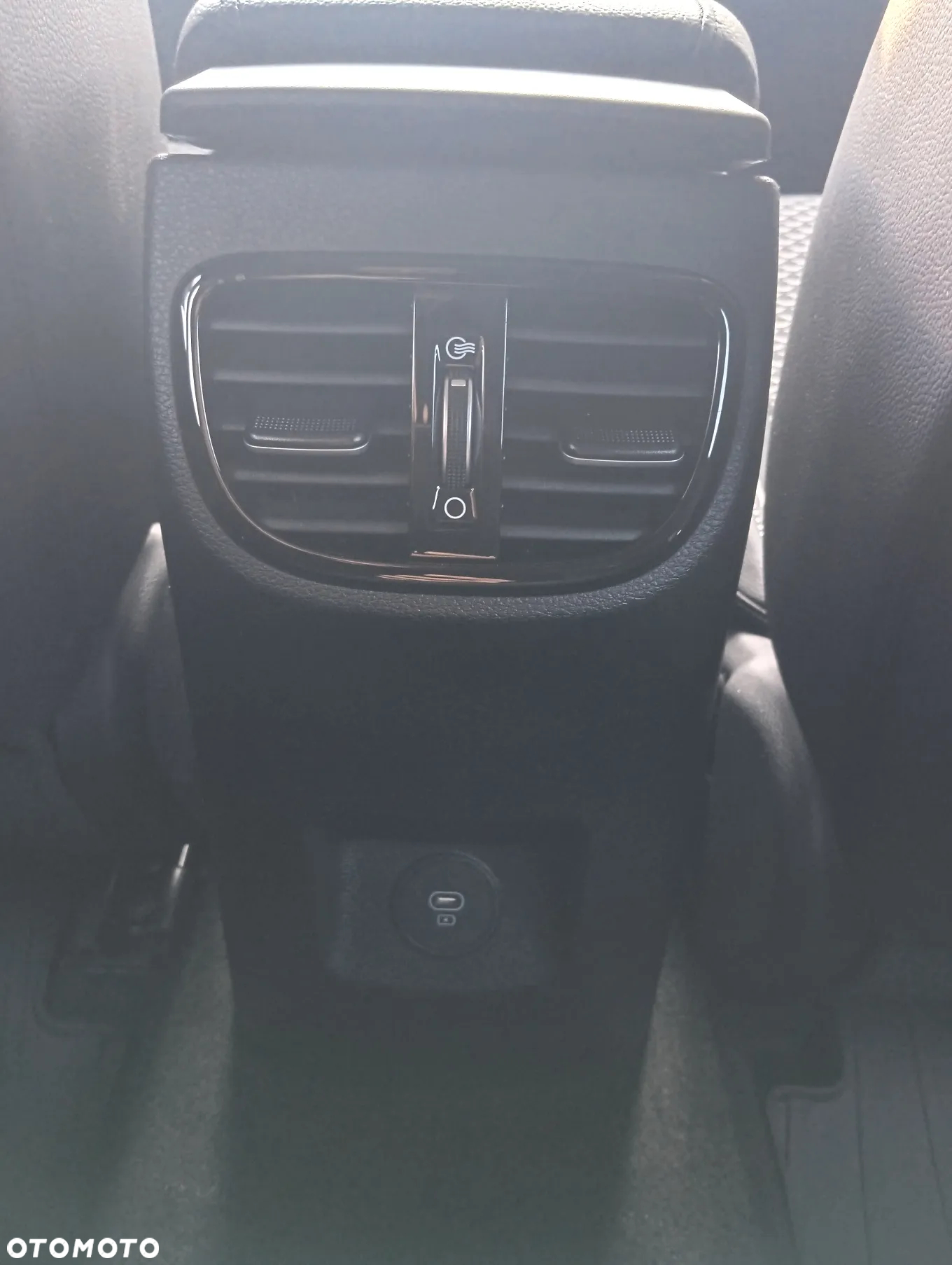 Kia Ceed 1.5 T-GDI L DCT - 12