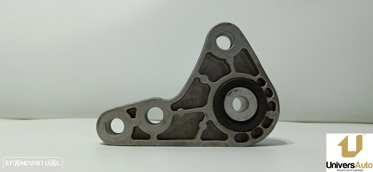 SUPORTE CAIXA FORD FOCUS TURNIER ACTIVE - 4