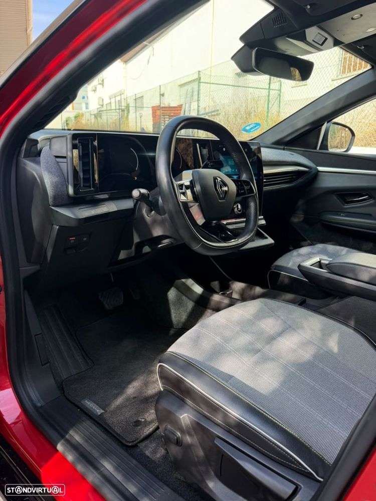 Renault Mégane E-Tech EV40 130hp standard charge Equilibre - 17