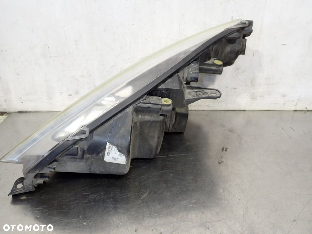LAMPA PRAWA PRZEDNIA FORD S-MAX - 2