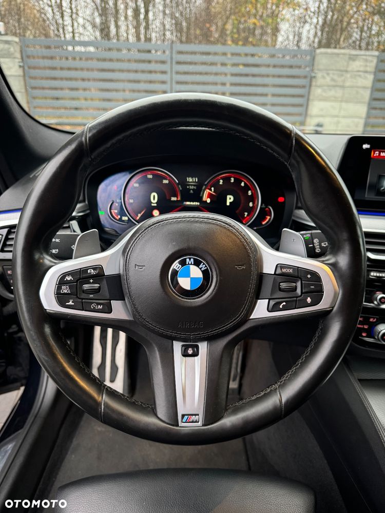 BMW Seria 5 540i xDrive M Sport sport - 12