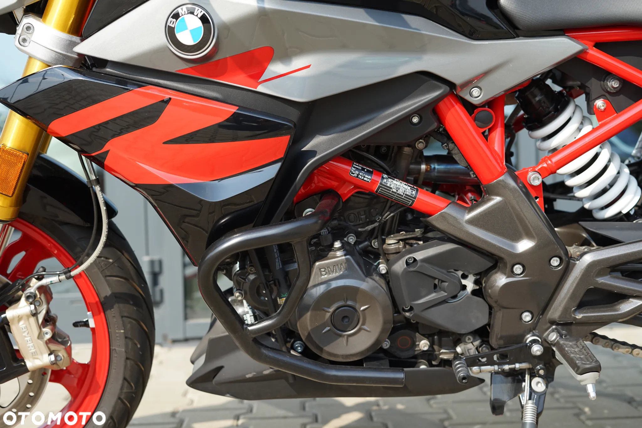 BMW G - 22