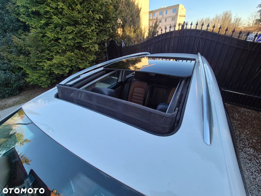 Volkswagen Passat 2.0 TDI DSG BlueMotion Technology Highline - 5