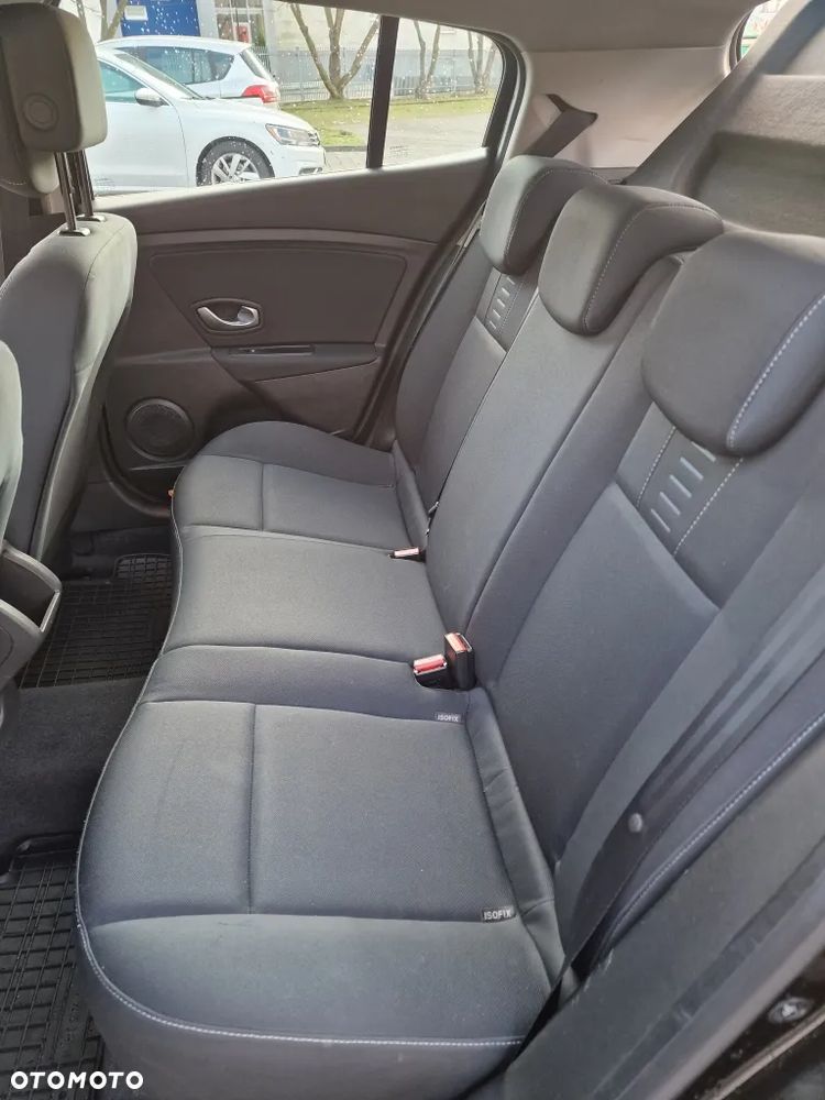 Renault Megane - 11