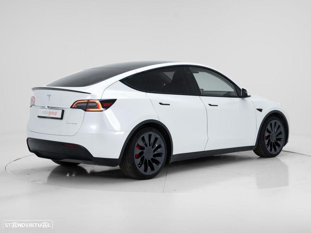 Tesla Model Y Performance Tração Integral - 3