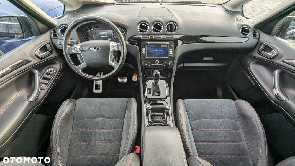 Ford S-Max - 22