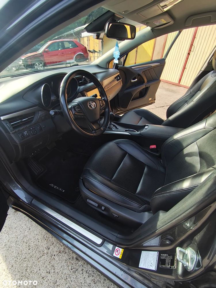 Toyota Avensis 2.0 Prestige MS - 12